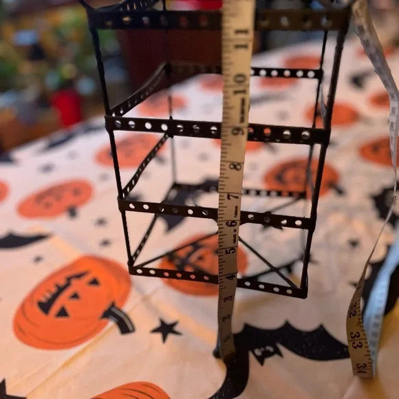 Black Metal Storage Rack - Picture 6 of 8